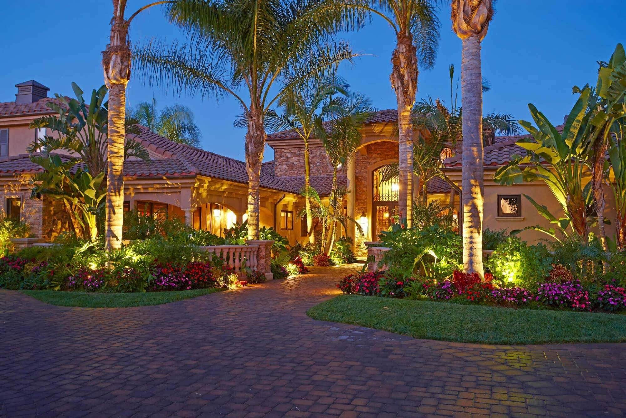 Landscape Lighting in Beverly Hills, Bel Air & Westwood, CA