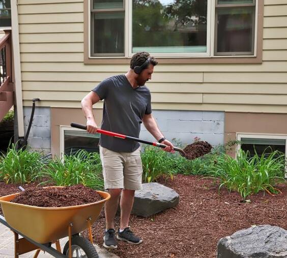 Mulching Services from Landscapes by Jeffery