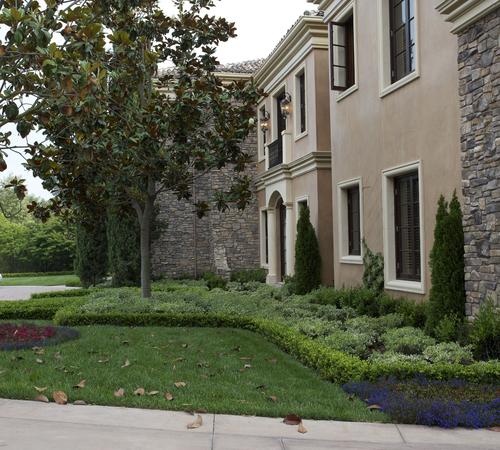 Premium Landscape Lighting in Beverly Hills, CA
